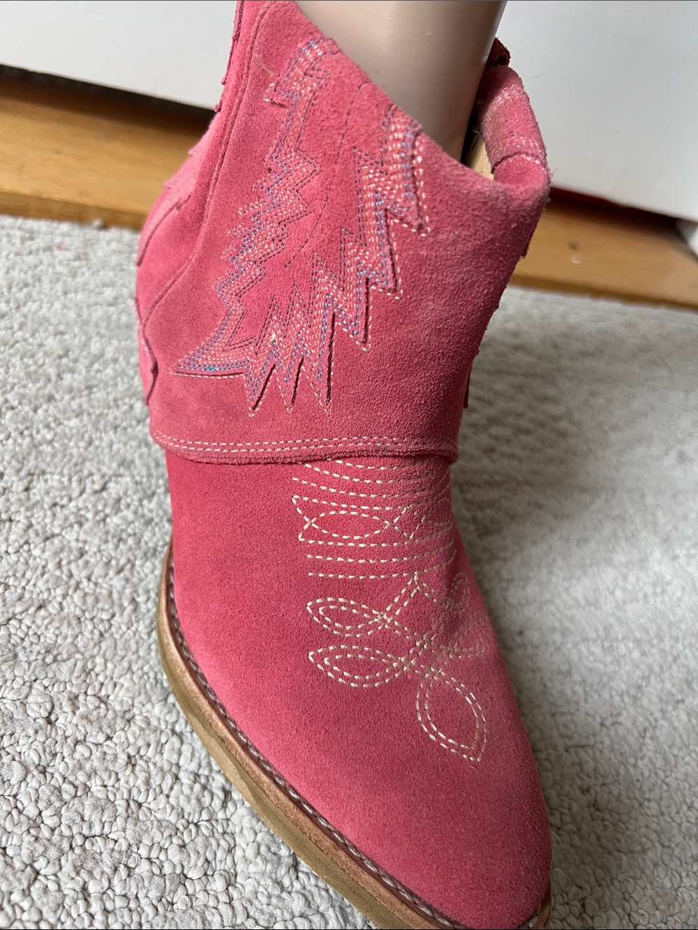 Women’s Suede Western Ankle Boot in Pink